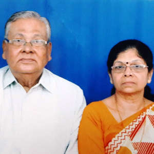 MR RAJNIKANT VYAS , MRS JAHNAVI VYAS